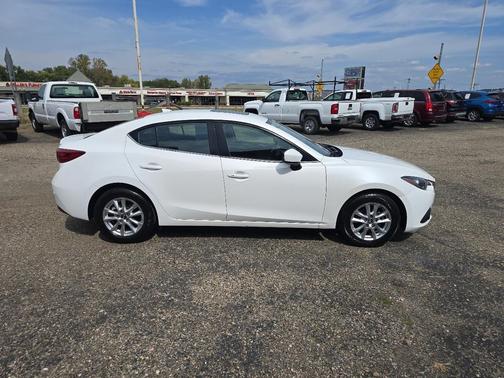 2015 Mazda Mazda3 i Touring