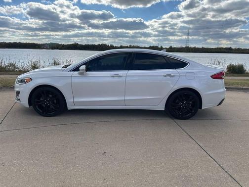 2019 Ford Fusion Titanium