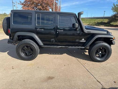 2013 Jeep Wrangler Unlimited Sport