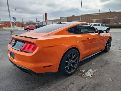 2020 Ford Mustang EcoBoost Premium
