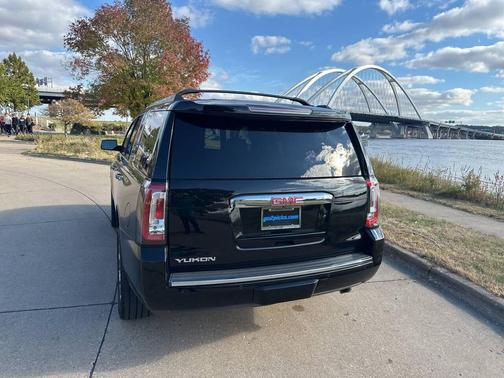2015 GMC Yukon Denali
