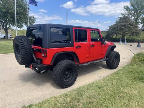 2016 Jeep Wrangler Unlimited Sahara