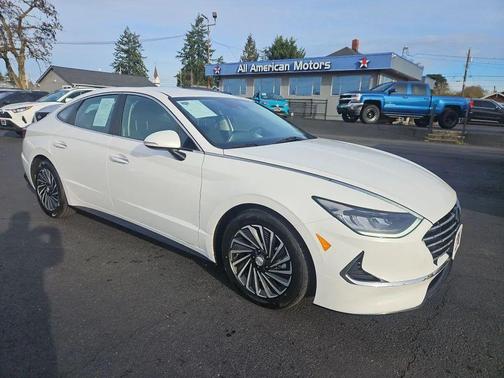 2020 Hyundai SONATA Hybrid SE