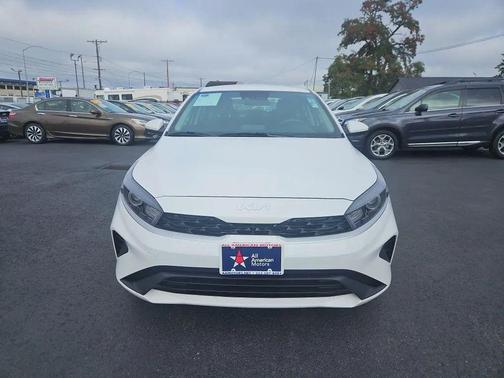 2023 Kia Forte LXS