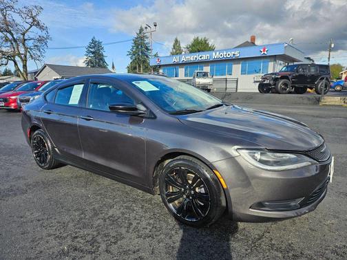 2017 Chrysler 200 Touring