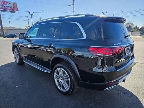 Obsidian Black Metallic 2021 Mercedes-Benz GLS 450 4MATIC