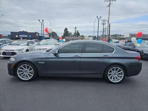 2016 BMW 528 528i Sedan 4D