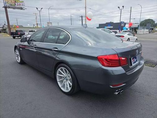 2016 BMW 528 528i Sedan 4D