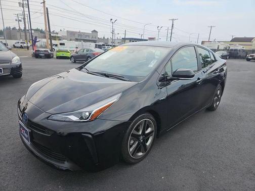 2020 Toyota Prius XLE