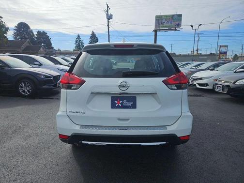 2018 Nissan Rogue S