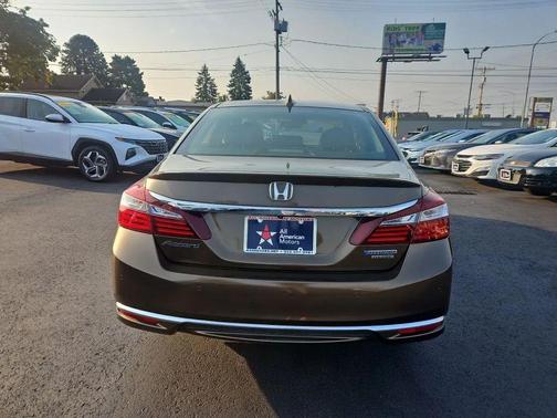 2017 Honda Accord Hybrid Touring