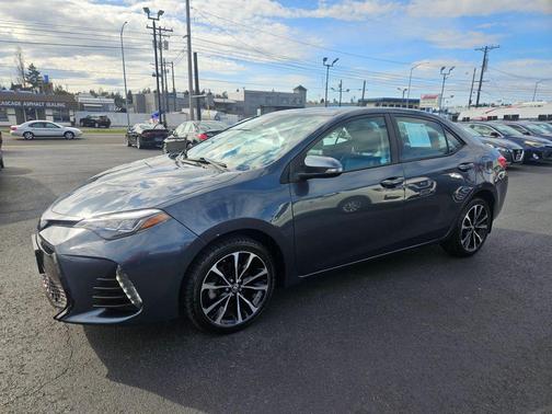 Slate Metallic 2017 Toyota Corolla SE