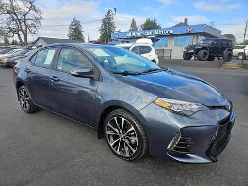 Slate Metallic 2017 Toyota Corolla SE