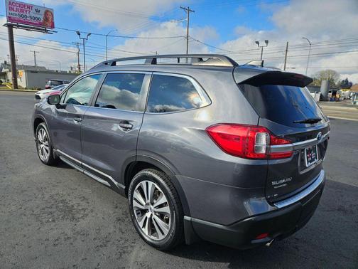 Magnetite Gray Metallic 2021 Subaru Ascent Limited 7-Passenger