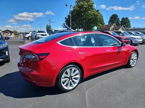 2018 Tesla Model 3 Long Range