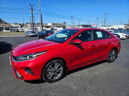Currant Red 2024 Kia Forte LXS