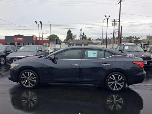 Storm Blue 2017 Nissan Maxima 3.5 SL