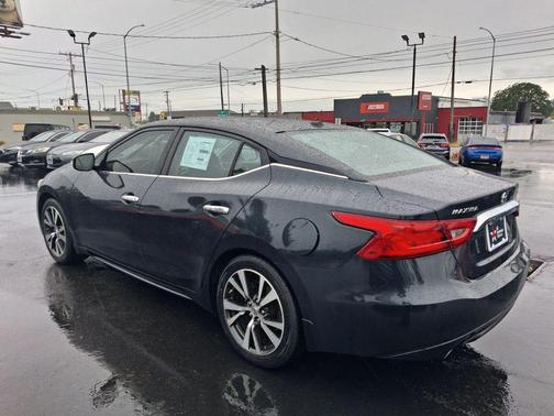 Storm Blue 2017 Nissan Maxima 3.5 SL