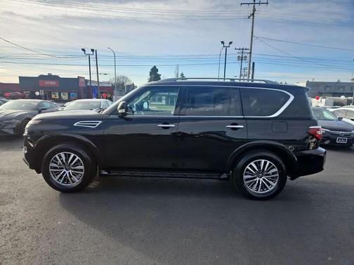 2023 Nissan Armada SL 2WD