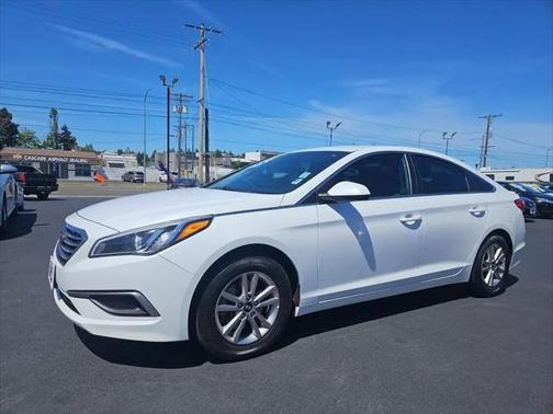 2016 Hyundai SONATA SE