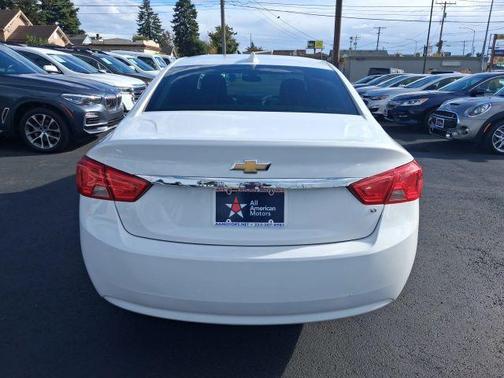 Summit White 2018 Chevrolet Impala 1LT