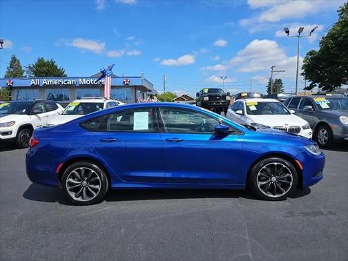 2015 Chrysler 200 S
