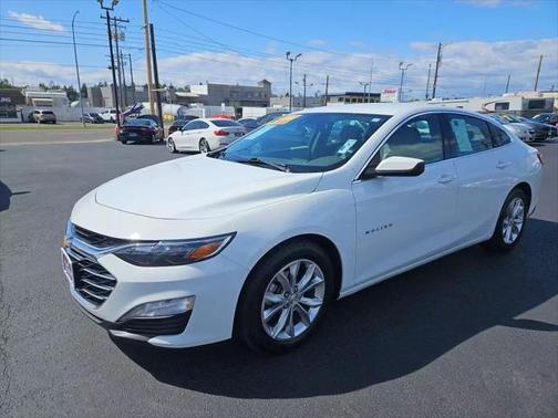 2022 Chevrolet Malibu FWD LT