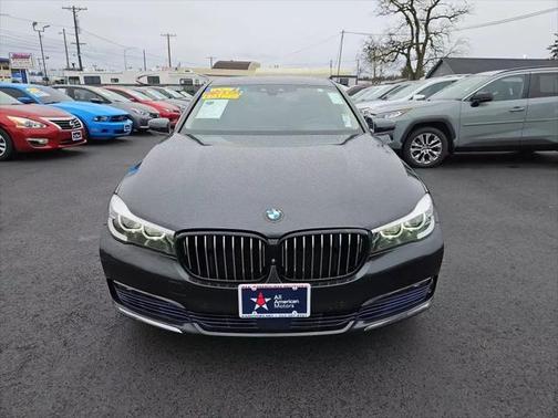 2016 BMW 740 740i Sedan 4D