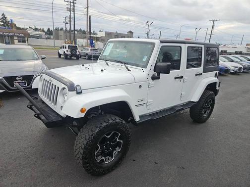 2017 Jeep Wrangler Unlimited Sahara