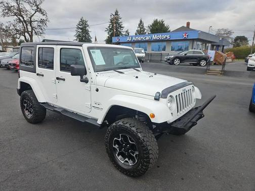 2017 Jeep Wrangler Unlimited Sahara