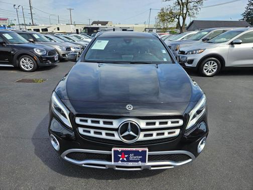 Night Black 2018 Mercedes-Benz GLA 250 4MATIC