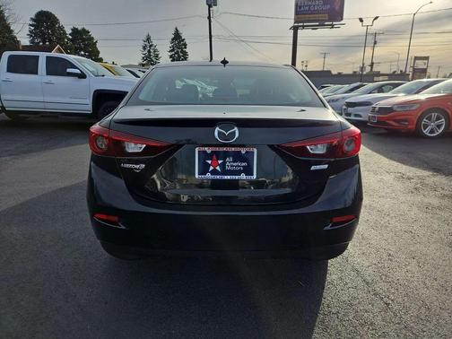 2018 Mazda Mazda3 Touring