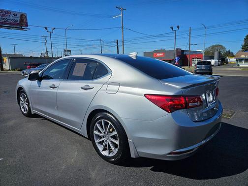Lunar Silver Metallic 2018 Acura TLX Base