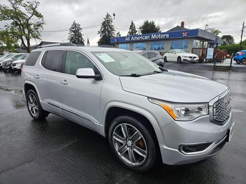 Quicksilver Metallic 2017 GMC Acadia Denali