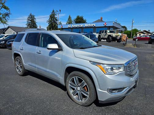 Quicksilver Metallic 2017 GMC Acadia Denali