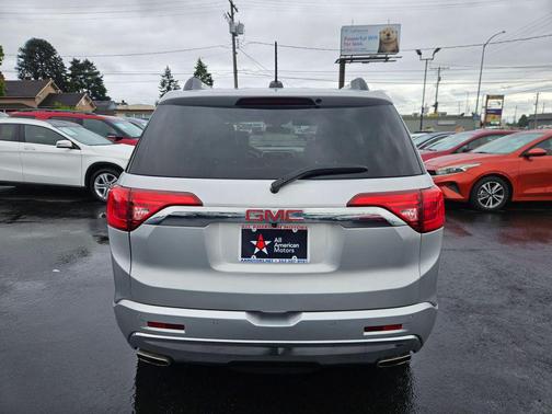 Quicksilver Metallic 2017 GMC Acadia Denali