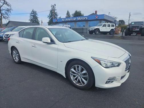 2014 INFINITI Q50 Premium
