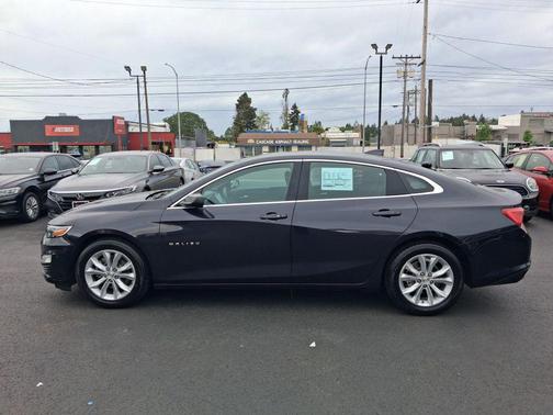 Dark Ash Metallic 2023 Chevrolet Malibu FWD 1LT