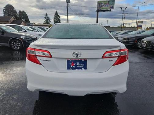 2014 Toyota Camry SE