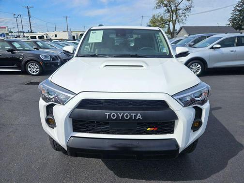 Super White 2021 Toyota 4Runner TRD Off Road Premium