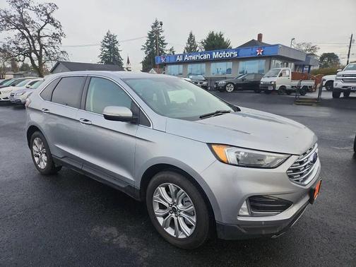 2023 Ford Edge Titanium