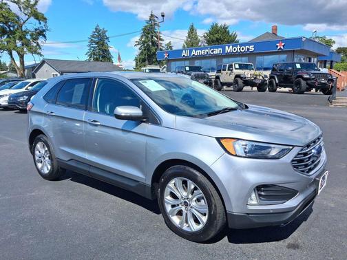 ICONIC SILVER 2023 Ford Edge Titanium