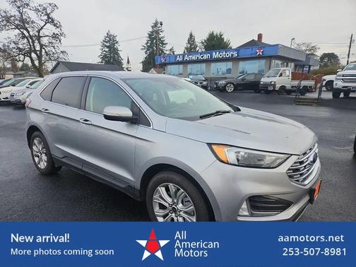 2023 Ford Edge Titanium