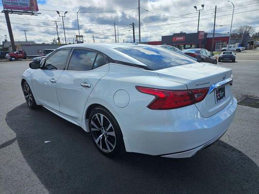 Pearl White 2017 Nissan Maxima 3.5 SV