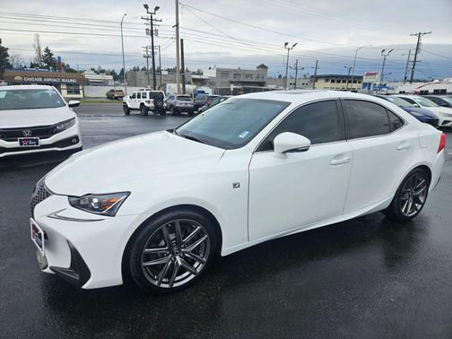 2018 Lexus IS 300 Base