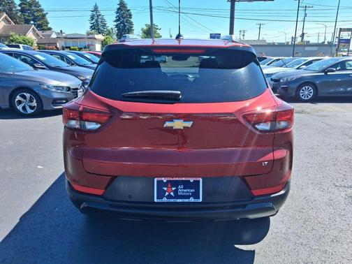 Crimson Metallic 2022 Chevrolet Trailblazer LT