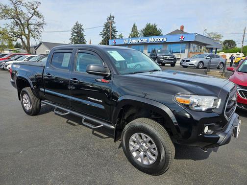 2018 Toyota Tacoma SR5