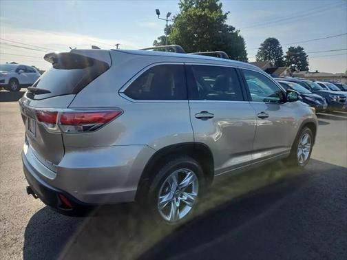 2016 Toyota Highlander Limited