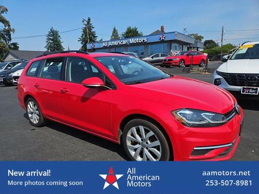2019 Volkswagen Golf SportWagen TSI S
