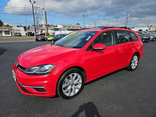 2019 Volkswagen Golf SportWagen TSI S